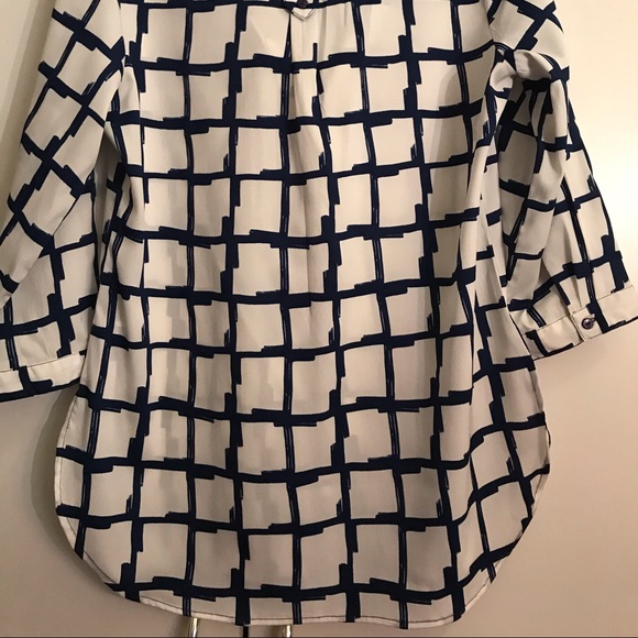 Women’s blouse with long sleeves - Picture 1 of 5